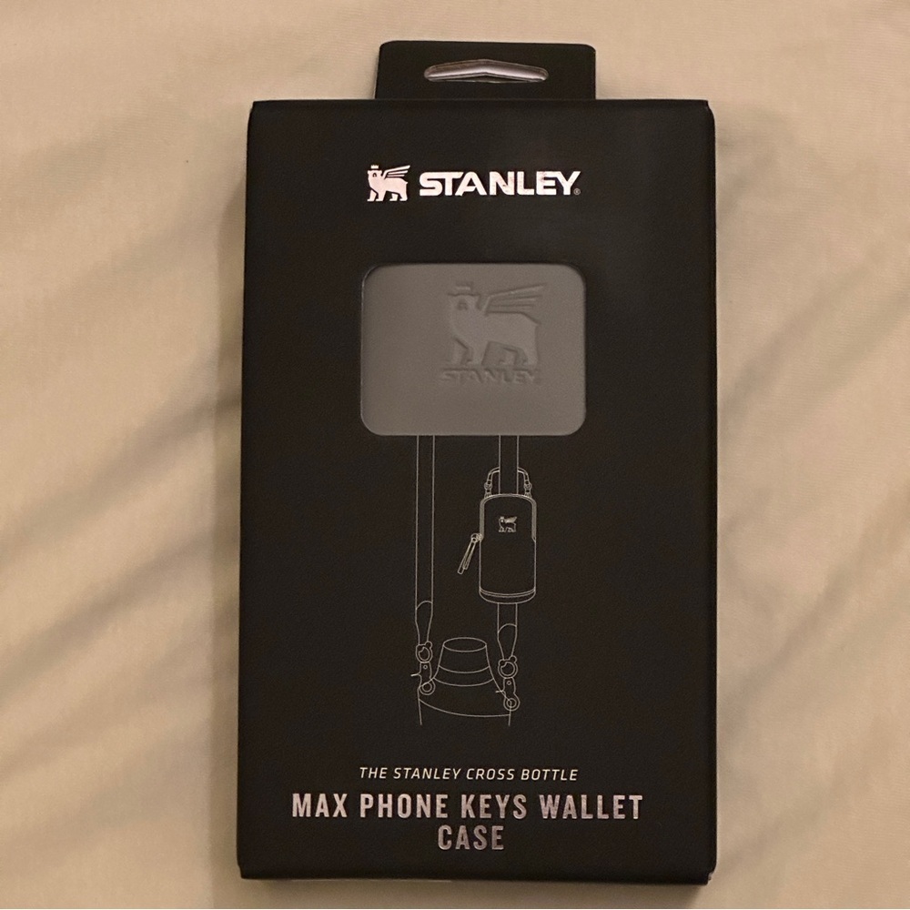 Stanley Cross Bottle Max Valuables Case – Gray Phone Keys Wallet Holder